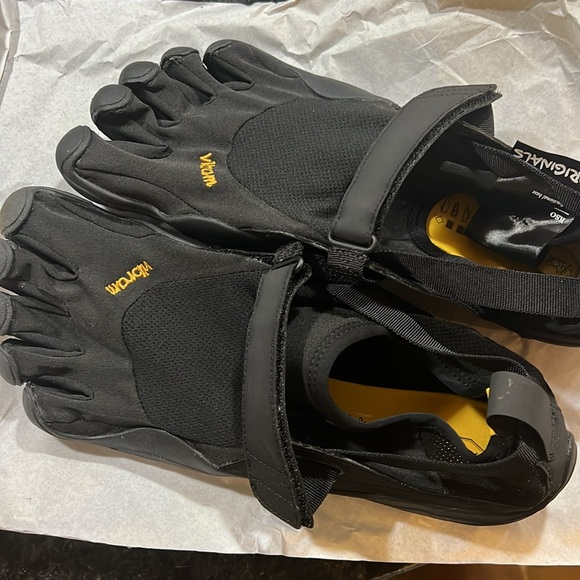 Vibram five fingers KSO M148 Black 11.5-12 new in box - Picture 4 of 7